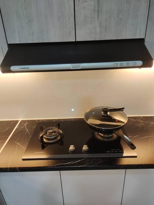Urban360 Pool View With Netflix And Wifi Apartment Batu Caves Exterior photo