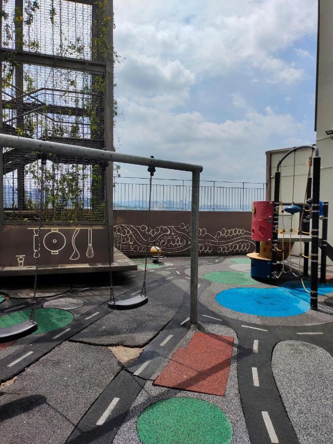 Urban360 Pool View With Netflix And Wifi Apartment Batu Caves Exterior photo